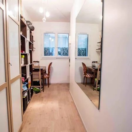 Super Cozy Near Notre Dame! 파리